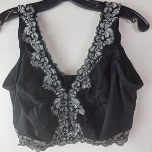 Breezies Wirefree Bralette with Lace Neckline‎ 1X A347326 Black Silver Floral